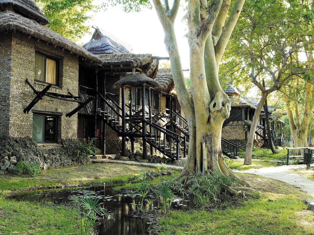 Sarova Shaba Game Lodge Archers Post Экстерьер фото