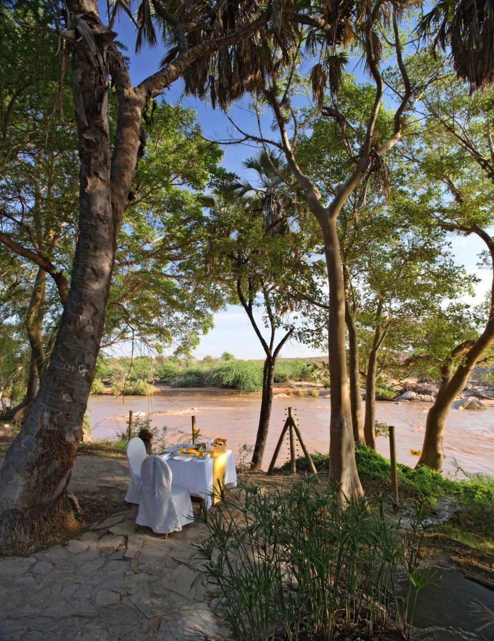 Sarova Shaba Game Lodge Archers Post Экстерьер фото