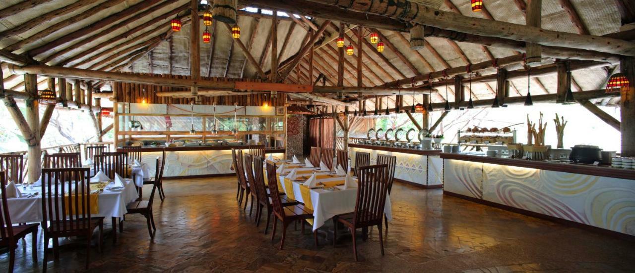 Sarova Shaba Game Lodge Archers Post Экстерьер фото